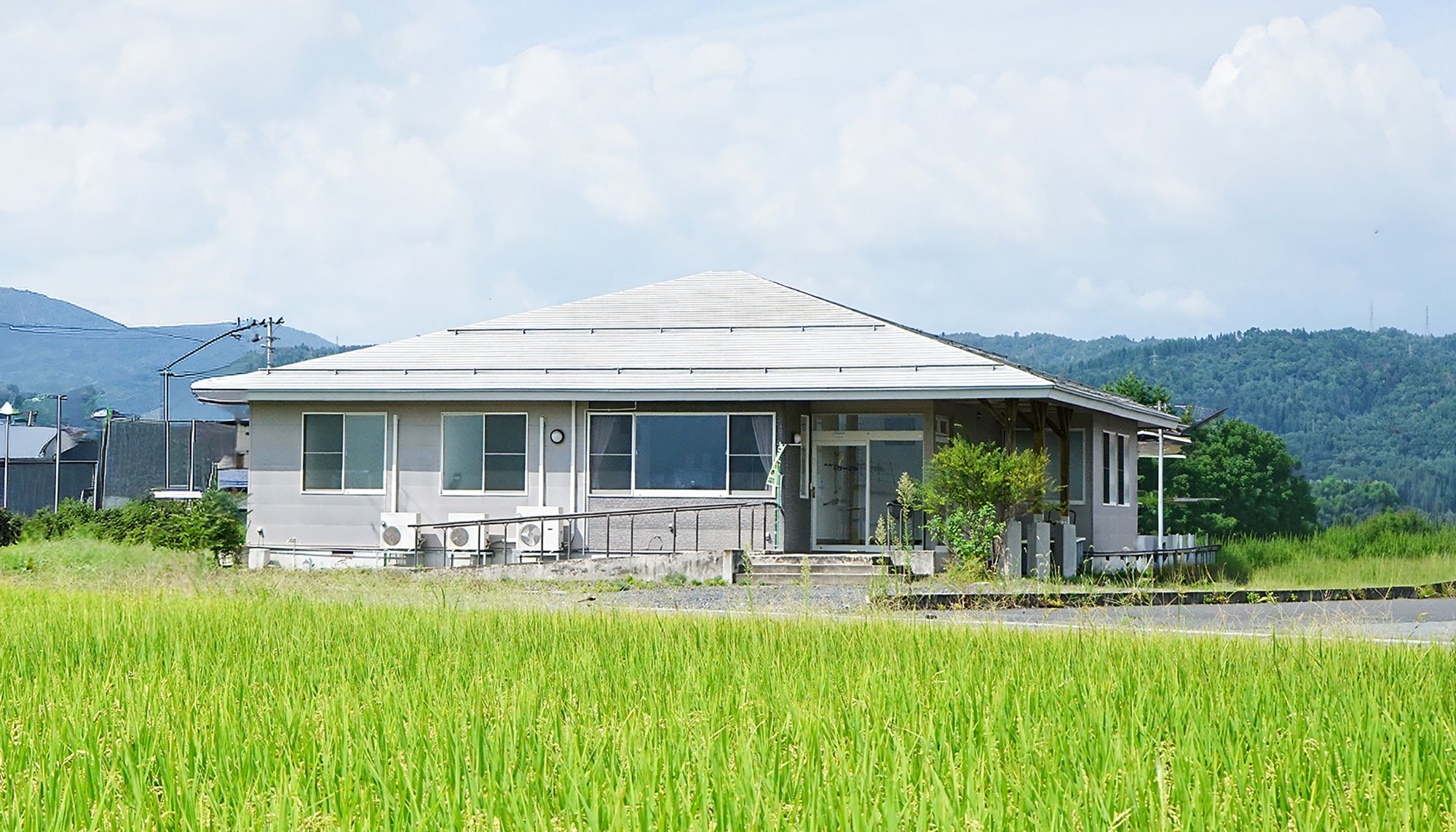 田園風景に囲まれたデイサービスこころ 外観