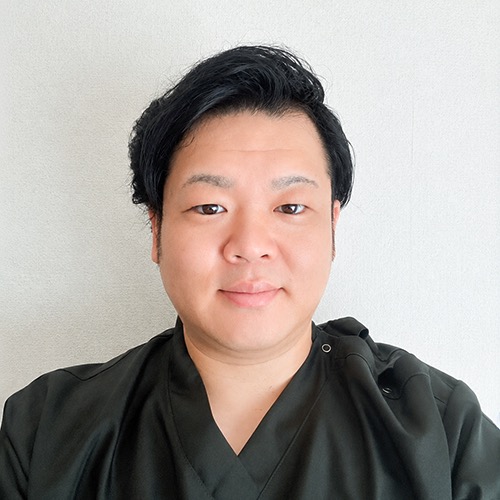 村形 聖